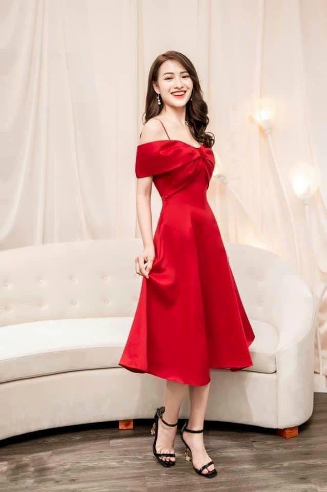 ĐẦM XOÈ TRỄ VAI NƠ 74261425