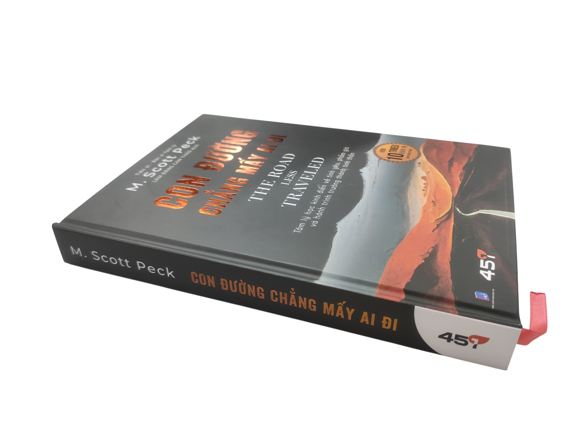 Sách - Con Đường Chẳng Mấy Ai Đi - The Road Less Traveled - Bìa Cứng - Độc Quyền Fahasa