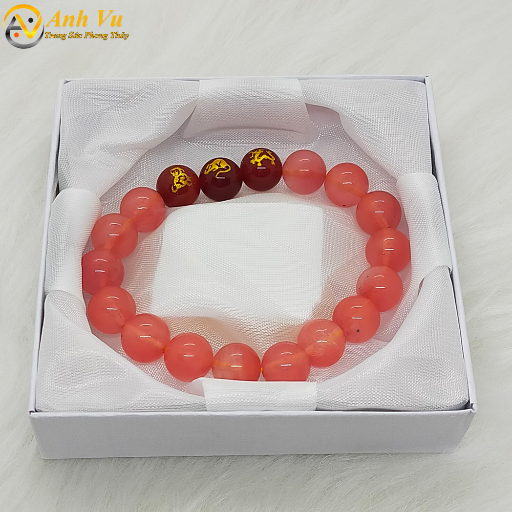 Vòng tay mã não đỏ tam hợp thân tý thìn - size 8 10ly cho người mệnh thổ, mệnh hỏa - có khai quang điểm nhãn may mắn tài lộc - bảo hành 12 tháng - PHONG THỦY ANH VŨ