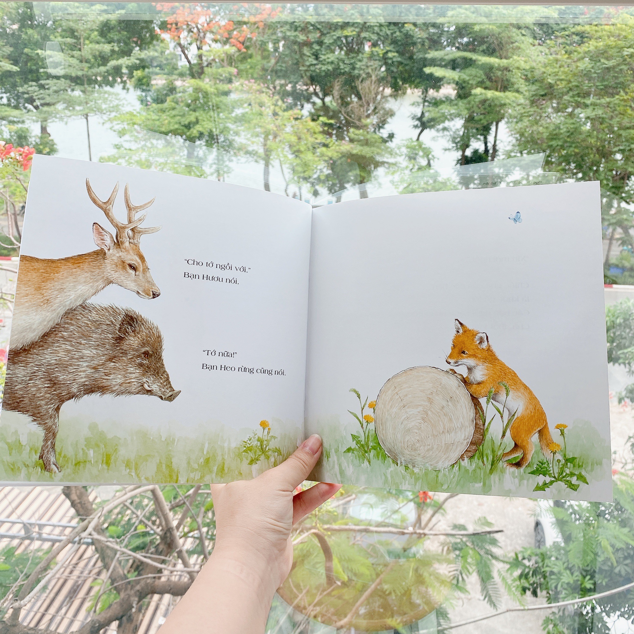 Sách cho bé 0 3 tuổi - Nhận biết động vật Xin mời ngồi (Tranh truyện Ehon Nhật Bản)