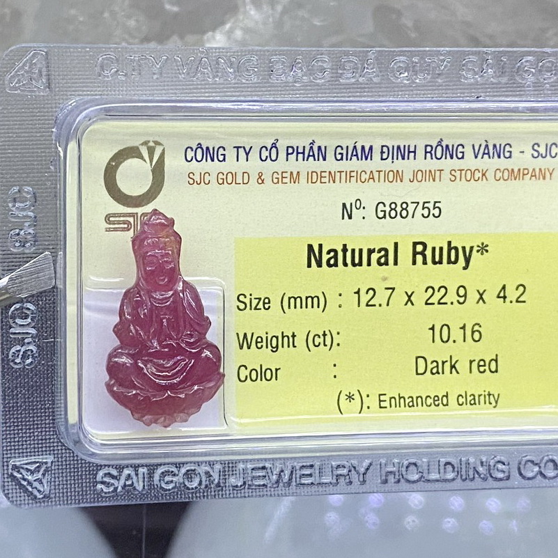 Quan Thế Âm Bồ Tát Ruby - Đá Phong Thủy Tự Nhiên