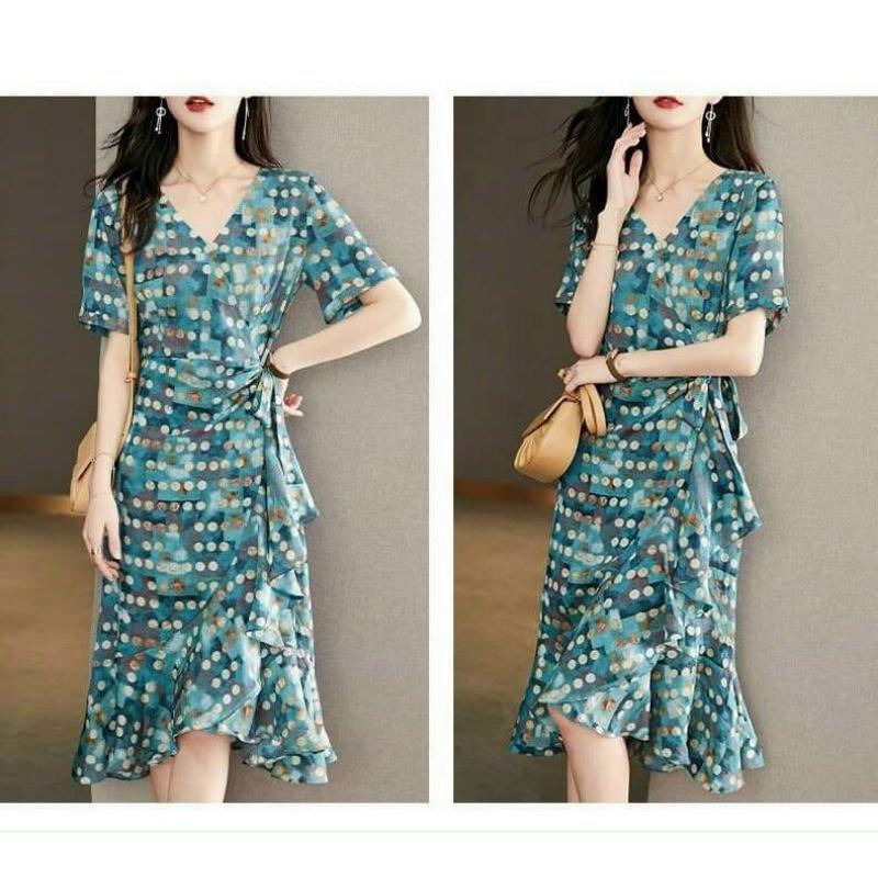 HÀNG NHẬP - ĐẦM CHẤM BI ĐUÔI CÁ MÀU XANH