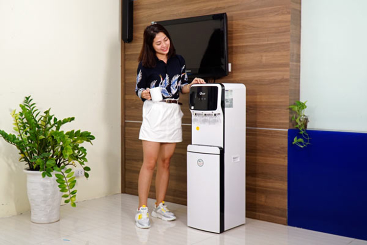 Máy Lọc Nước RO Tích Hợp Làm Nóng Lạnh Fujie WPD5300C - Hàng Chính Hãng