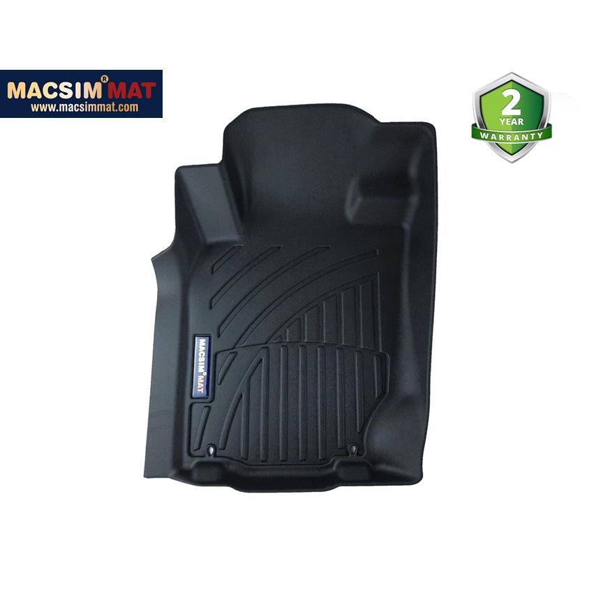 Thảm lót sàn xe ô tô Toyota Hilux 2015-đến nay Nhãn hiệu Macsim chất liệu nhựa TPV cao cấp màu đen