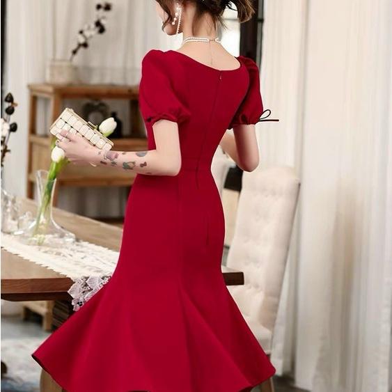 Đầm váy nữ dự tiệc cổ V phối ren màu đỏ dịp lễ tết sang trọng