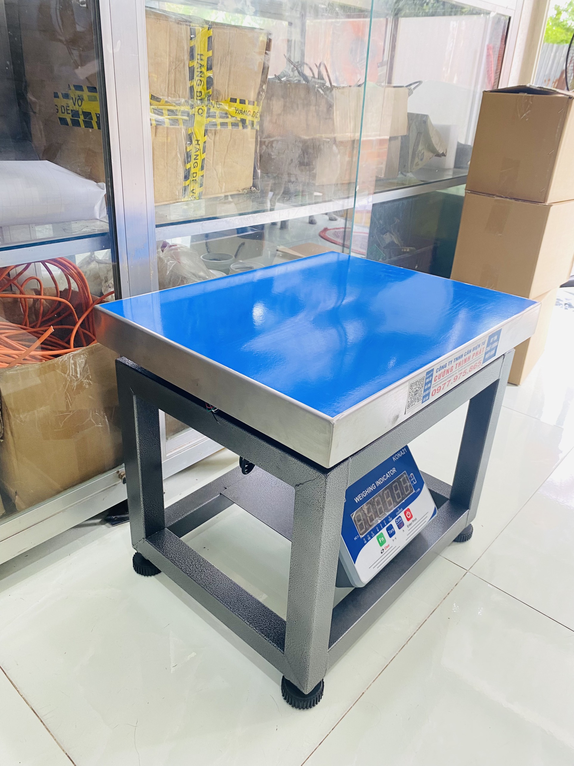 CÂN GHẾ NGỒI KONA21 mức tải 100kg, mặt cân 40x50cm