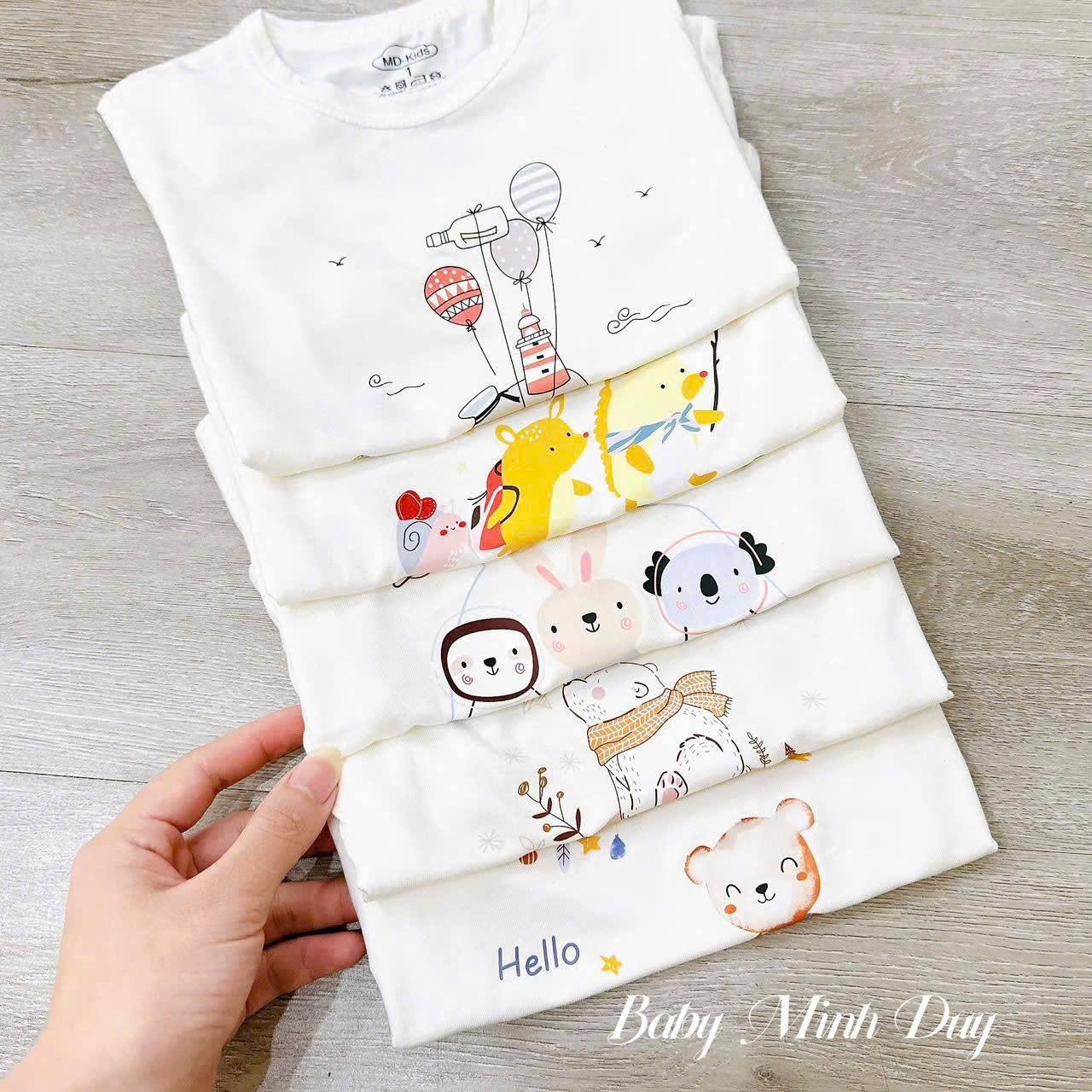 [6-14kg] Áo NGẮN TAY Có Nút Cài Vai Trắng Kem THUN LẠNH PETIT Mềm, Mát In Hình Dễ Thương