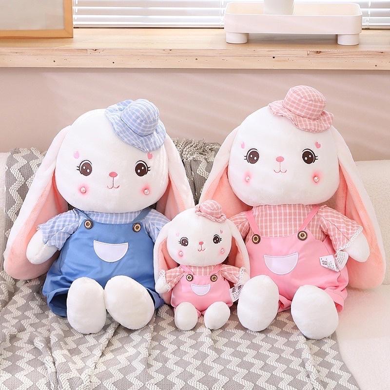 Gấu Bông Thỏ Tai Dài Má Ngọc Mặc Yếm Cao Cấp Cho Bé