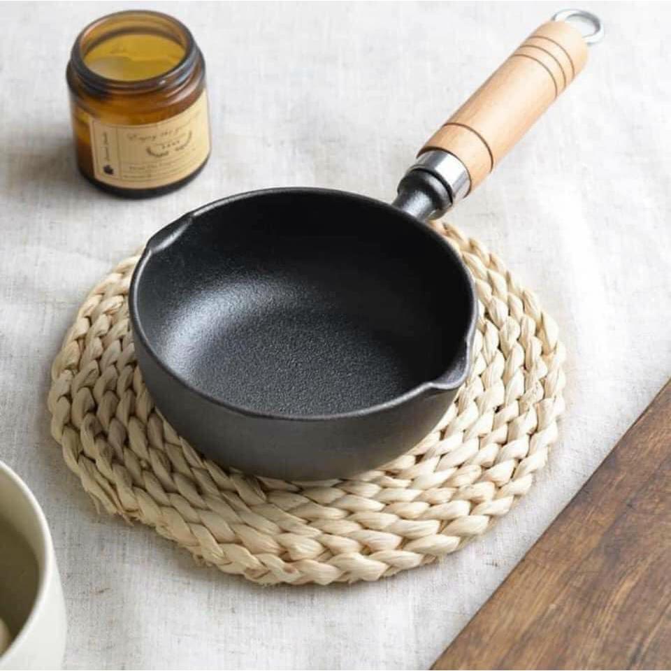 Chảo Quánh gang mini dùng được tất cả các loại bếp