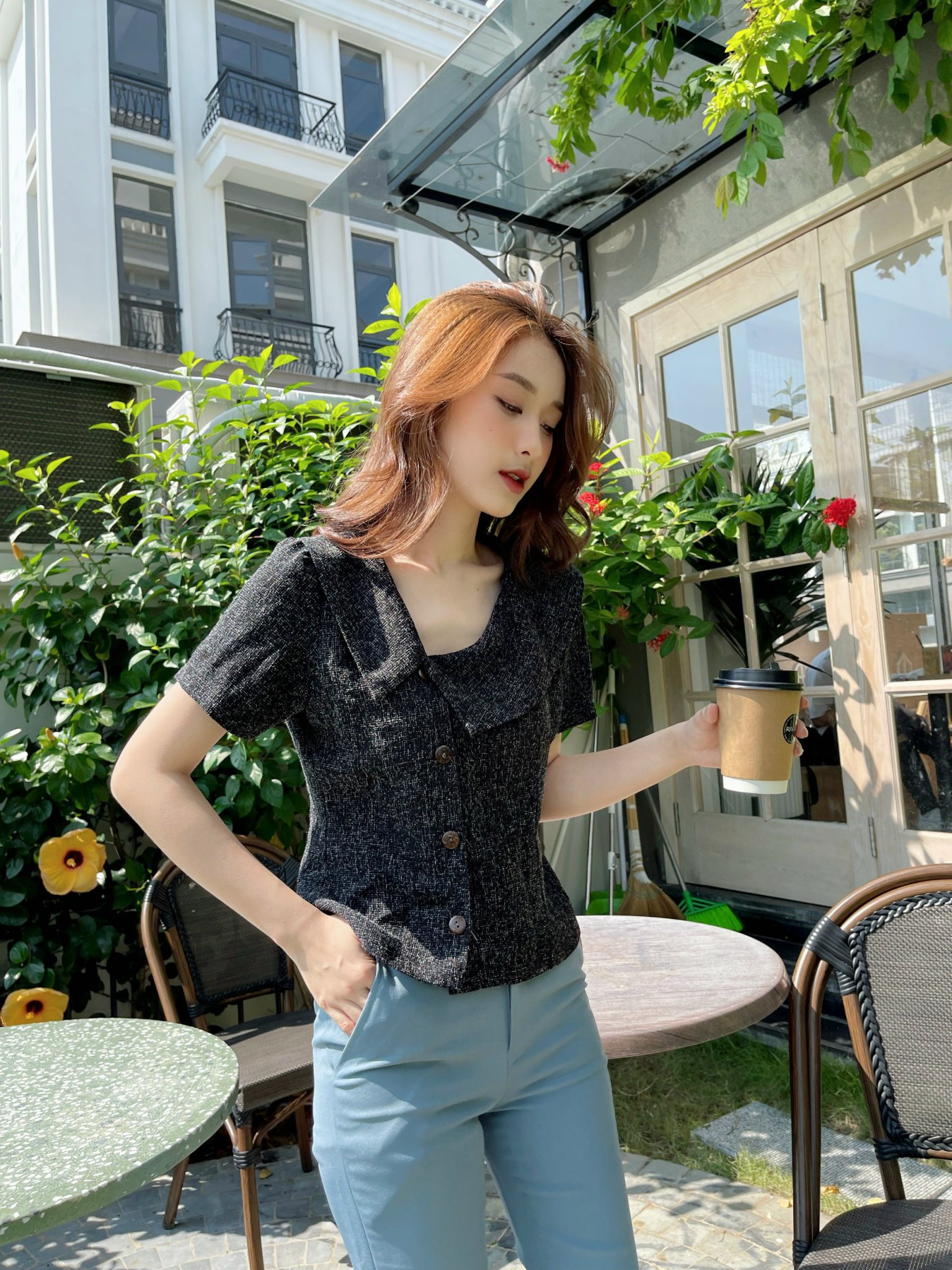 YU CHERRY | Áo nữ Tweed Pin Top YA392