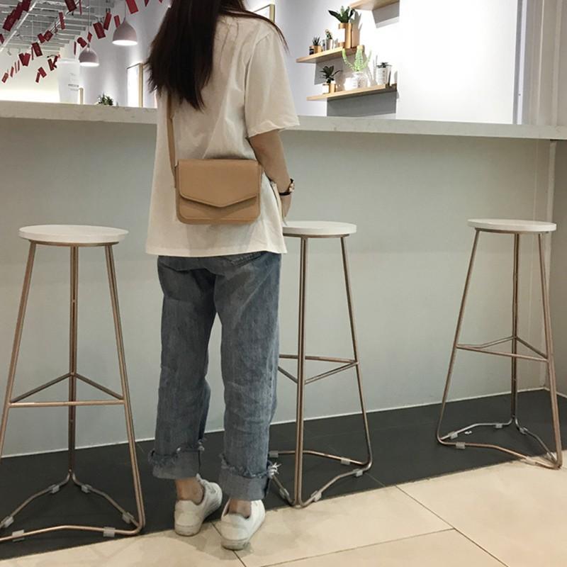 Túi xách nữ dáng vuông phong cách cổ điển