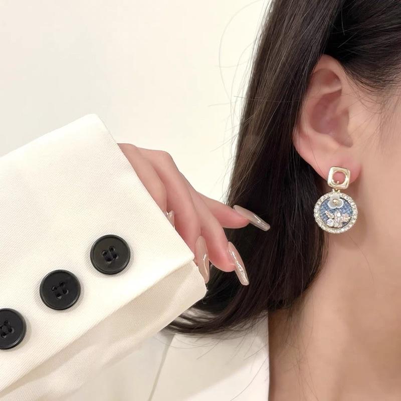 Khuyên Tai Bông Tai Nữ Tròn Xanh Thả Hoa Đẹp Ring House