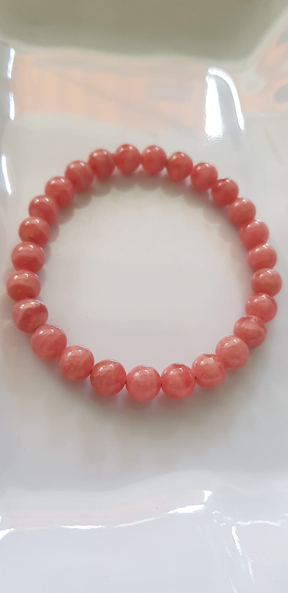 Vòng tay phong thủy Đá Đào Hoa tự nhiên Mới Đẹp AAA hạt tròn size 8mm Màu Hồng tươi bóng đẹp Nữ mệnh hỏa, mệnh thổ ạ Công dụng may mắn, tài lộc, tốt sức khỏe, xinh đẹp tay ạ