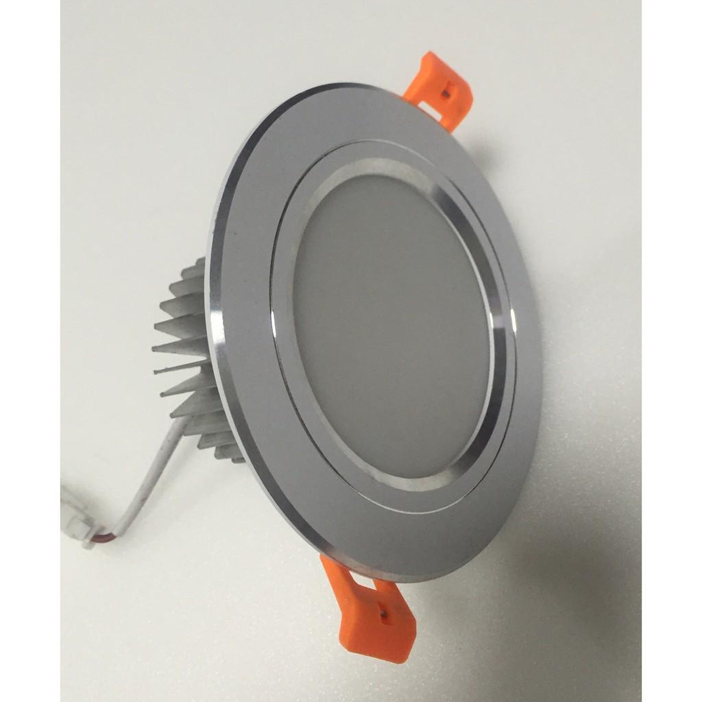 ĐÈN LED ÂM TRẦN MẮT VIỆT, 7W, MV-D702, 1 MẦU, LỖ KHOÉT 90MM, TẢN NHIỆT DÀY