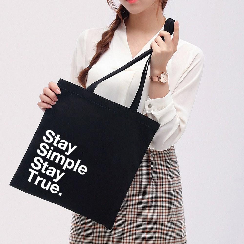 Túi Tote Vải Canvas Ginko kiểu basic có dây kéo khóa miệng túi( có túi con bên trong) đựng vừa laptop 14 inch và nhiều đồ dùng khác Phong Cách ulzzang Hàn Quốc In Hình Stay Simple Stay True B07