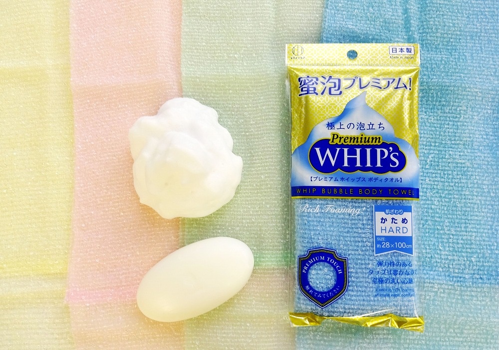 Combo sữa tắm dưỡng ẩm, làm trắng da Heavening Perfect 750ml ( Hàn Quốc ) + Khăn tắm tạo bọt Whip's (loại nhiều bọt)