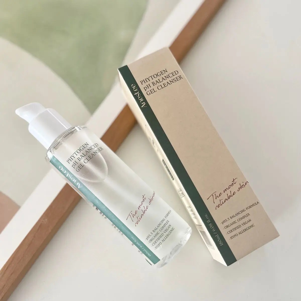 Anestee Gel Cleanser