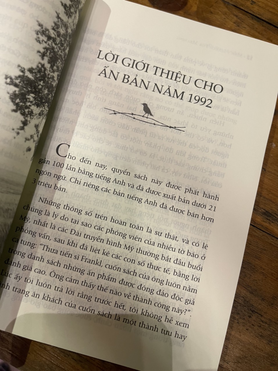 ĐI TÌM LẼ SỐNG - Viktor E Frankl - First News – bìa mềm