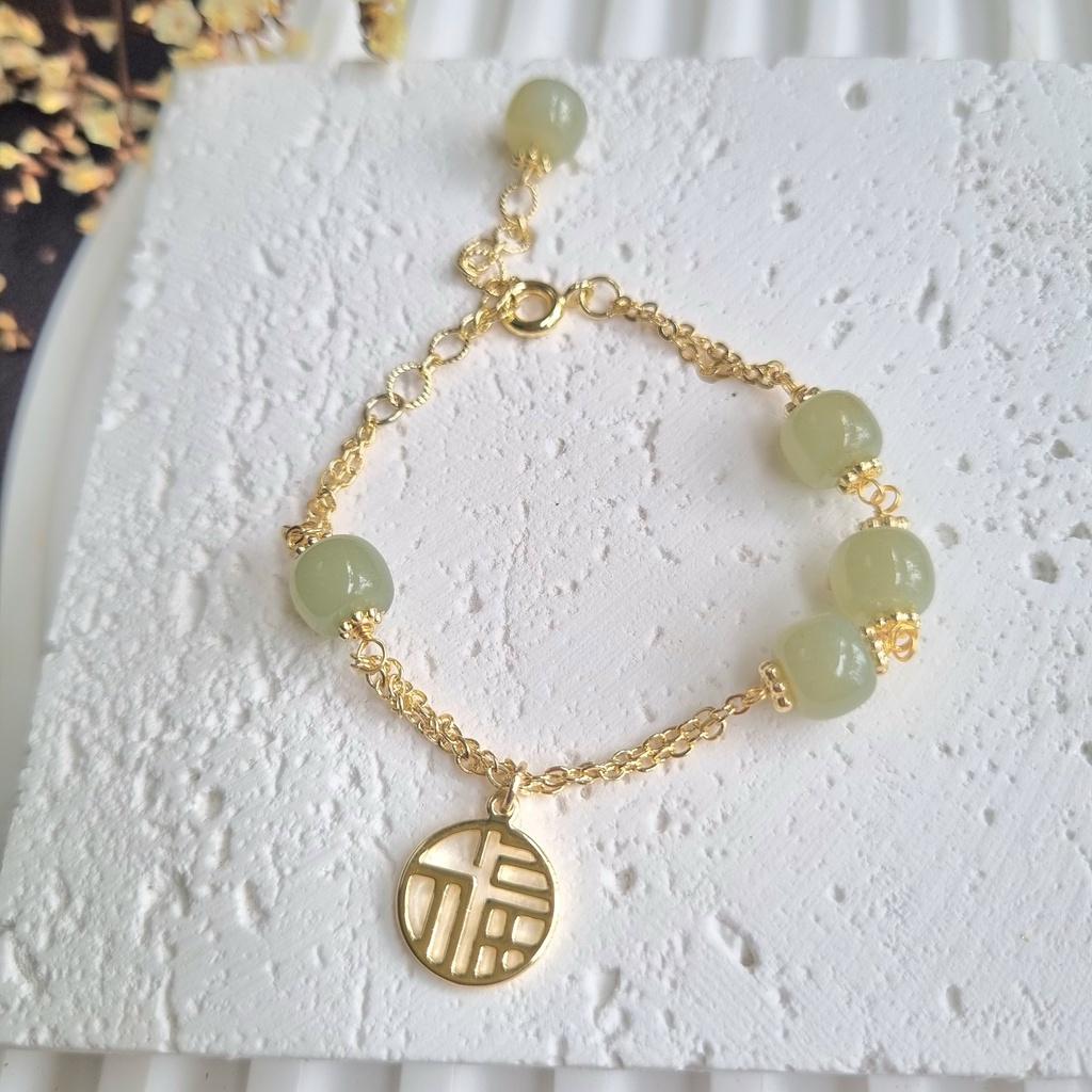 Vòng tay ngọc bích mix charm bạc mạ vàng 14k