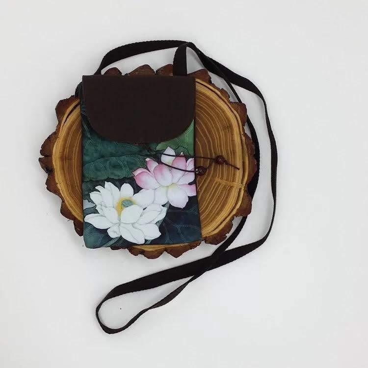 Túi đựng điện thoại mẫu hoa cổ phong