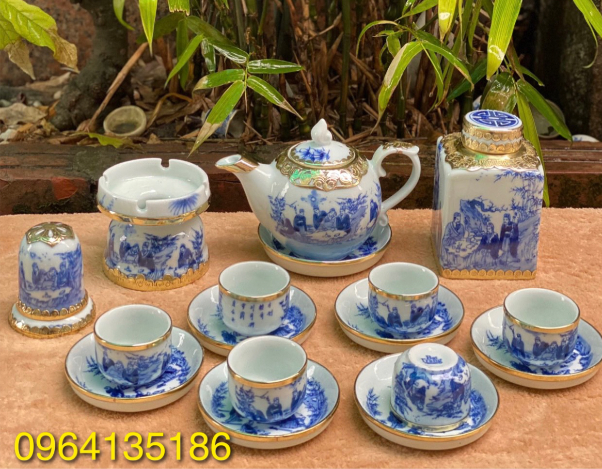 Bộ ấm chén chóp lửa men lam bọc đồng và phụ kiện vẽ tích trúc lâm thất hiền gốm sứ Bát Tràng