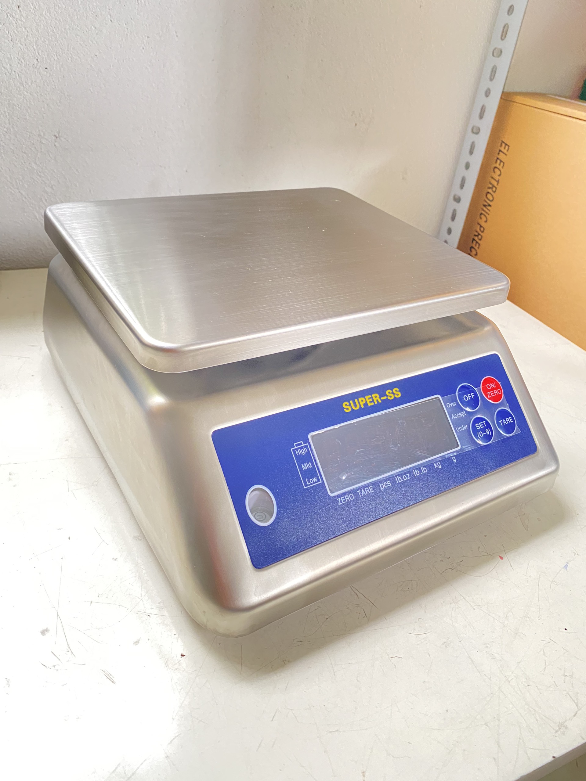 Cân điện tử Thủy Sản SUPER - SS Mức cân 6kg độ đọc 1g
