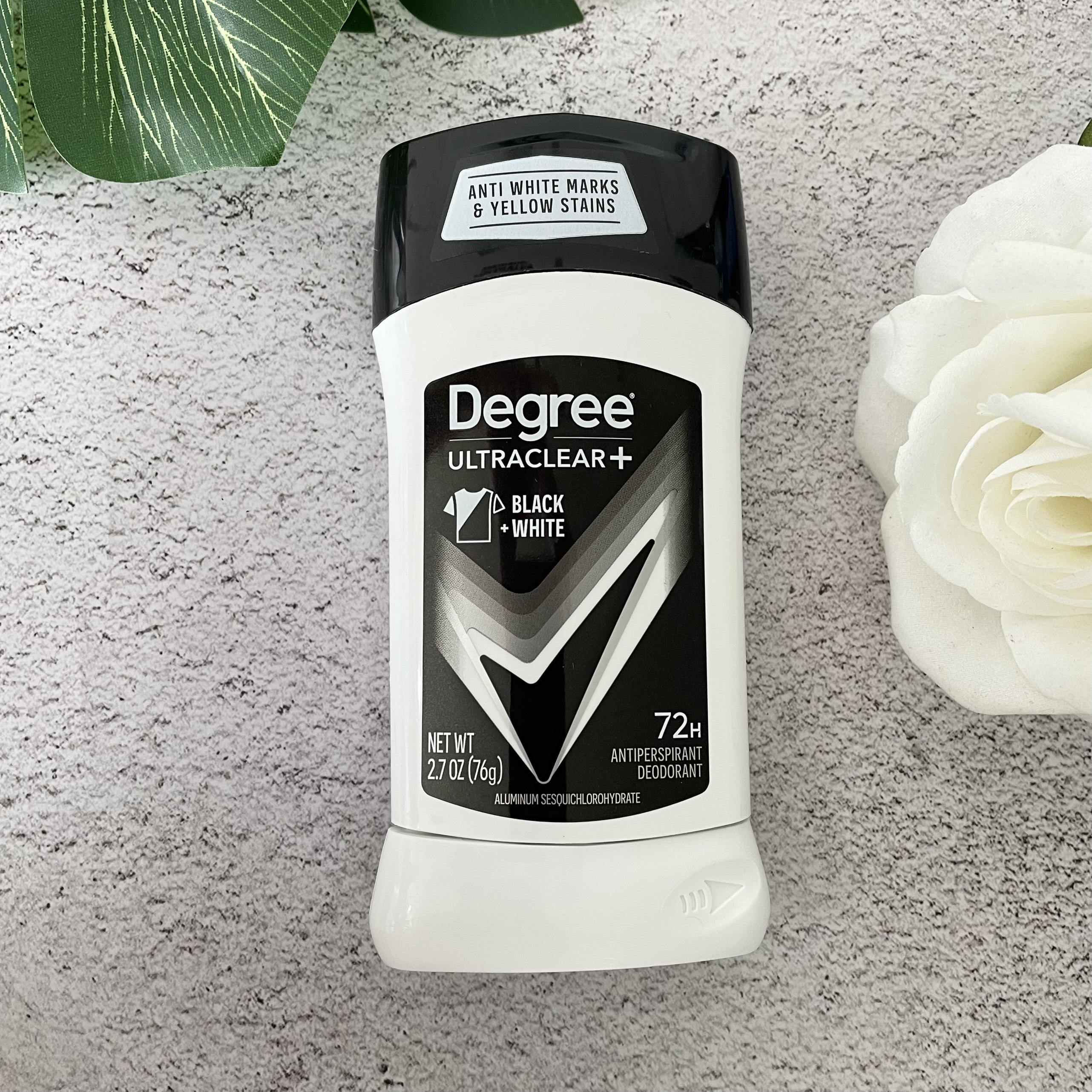 Lăn khử mùi nam Degree black + white 76g - Mỹ