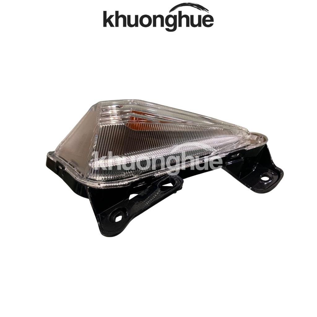 Xi nhan trước Nouvo 6 bên phải chính hãng Yamaha