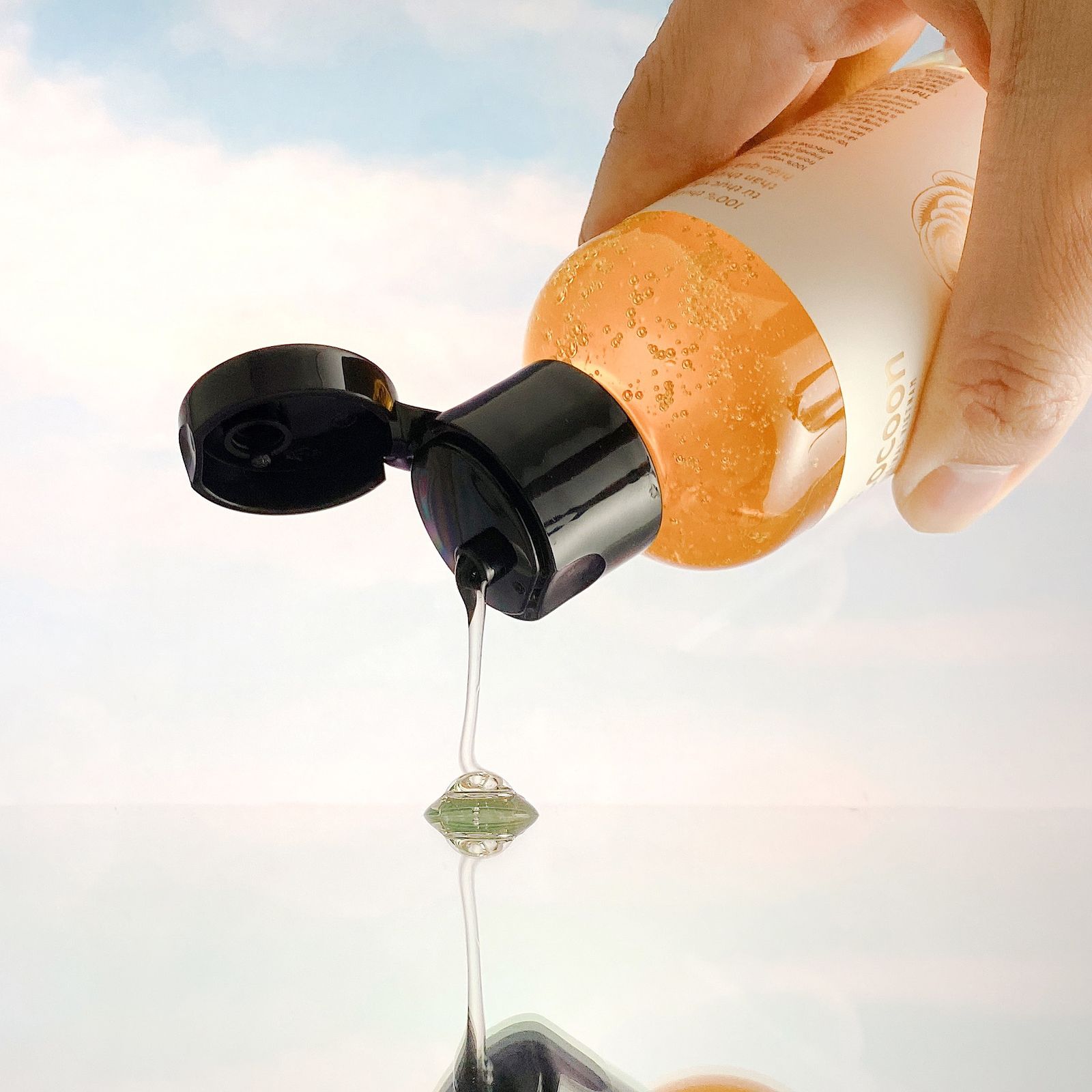 Gel Rửa Mặt Hoa Hồng Cocoon 140ml