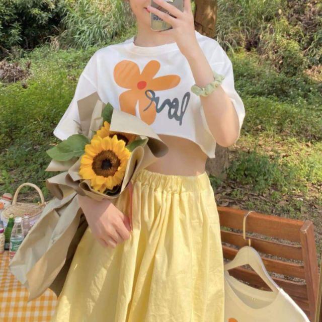Áo croptop tay ngắn, áo croptop in hình hoa, áo croptop dễ thương, áo hở bụng, áo croptop