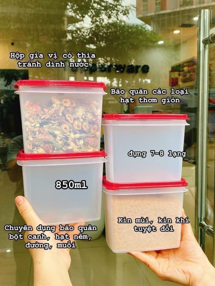 Bộ Hộp Gia Vị Có Muỗng Shelf Saver With Spoon 2 hộp - Kín Khí