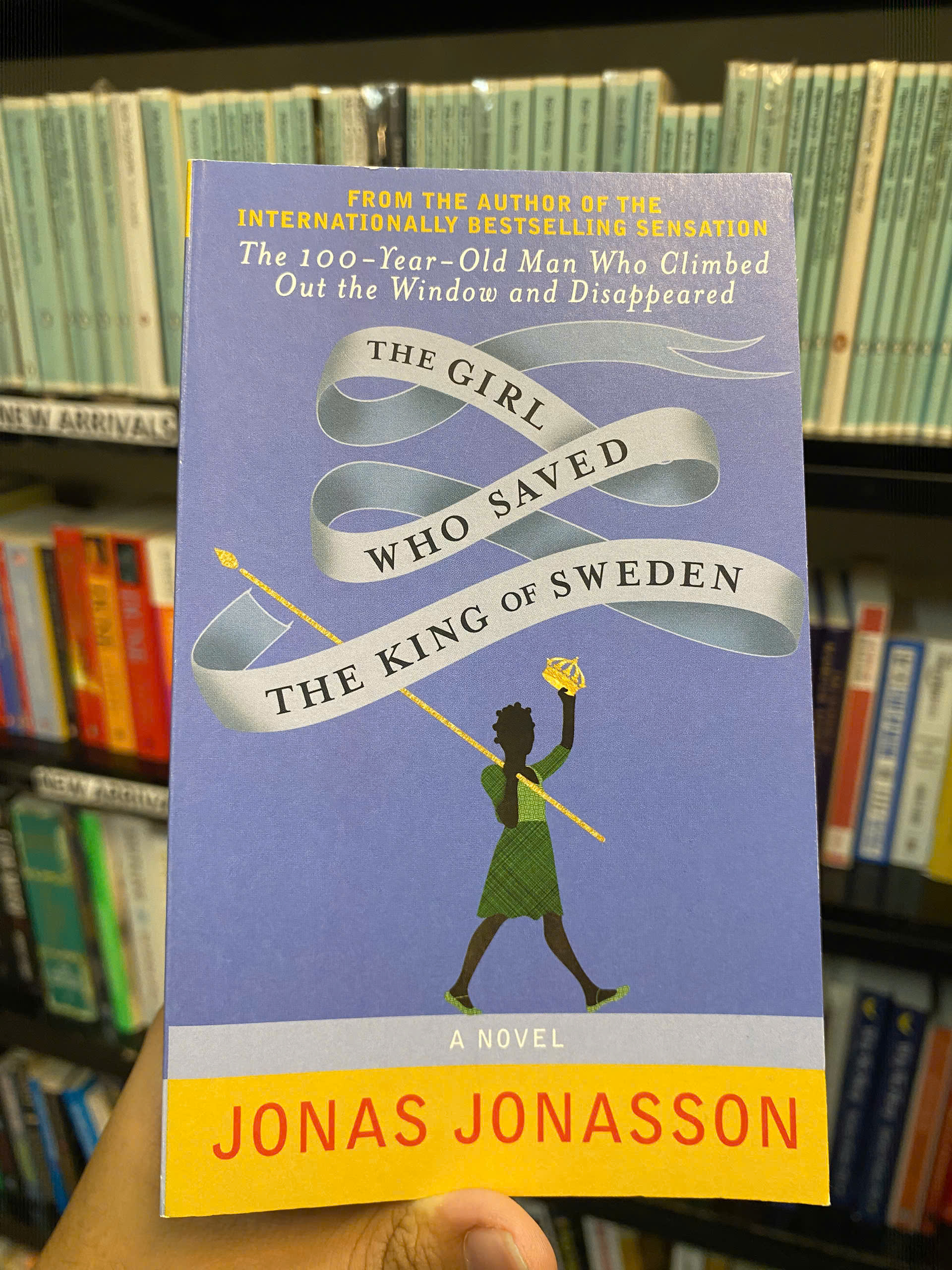 Sách - The Girl Who Saved The King of Sweden by Jonas Jonasson | Contemporary / Humor Fiction