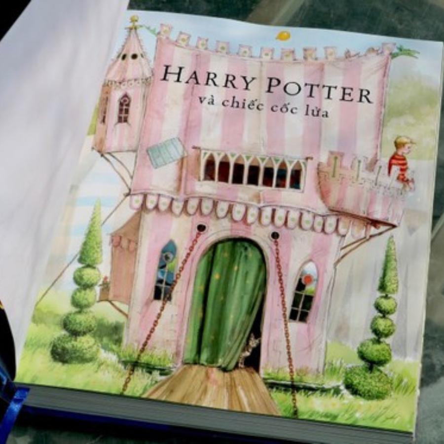 Harry Potter Và Chiếc Cốc Lửa - Tập 4 (Bản Đặc Biệt Có Tranh Minh Họa Màu)