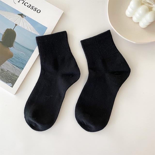 Tất Cổ Lỡ Nam Nữ Vớ Trơn Nam Nữ Màu Đen Trắng Phong Cách Basic, Tất Trơn Nữ Nam Cotton Cao Cấp Camcamvintage