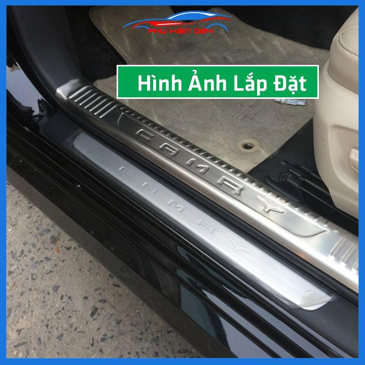 Bộ ốp bậc cửa trong ngoài Camry 2012-2013-2014-2015-2016-2017-2018 Inox chống trầy trang trí xe