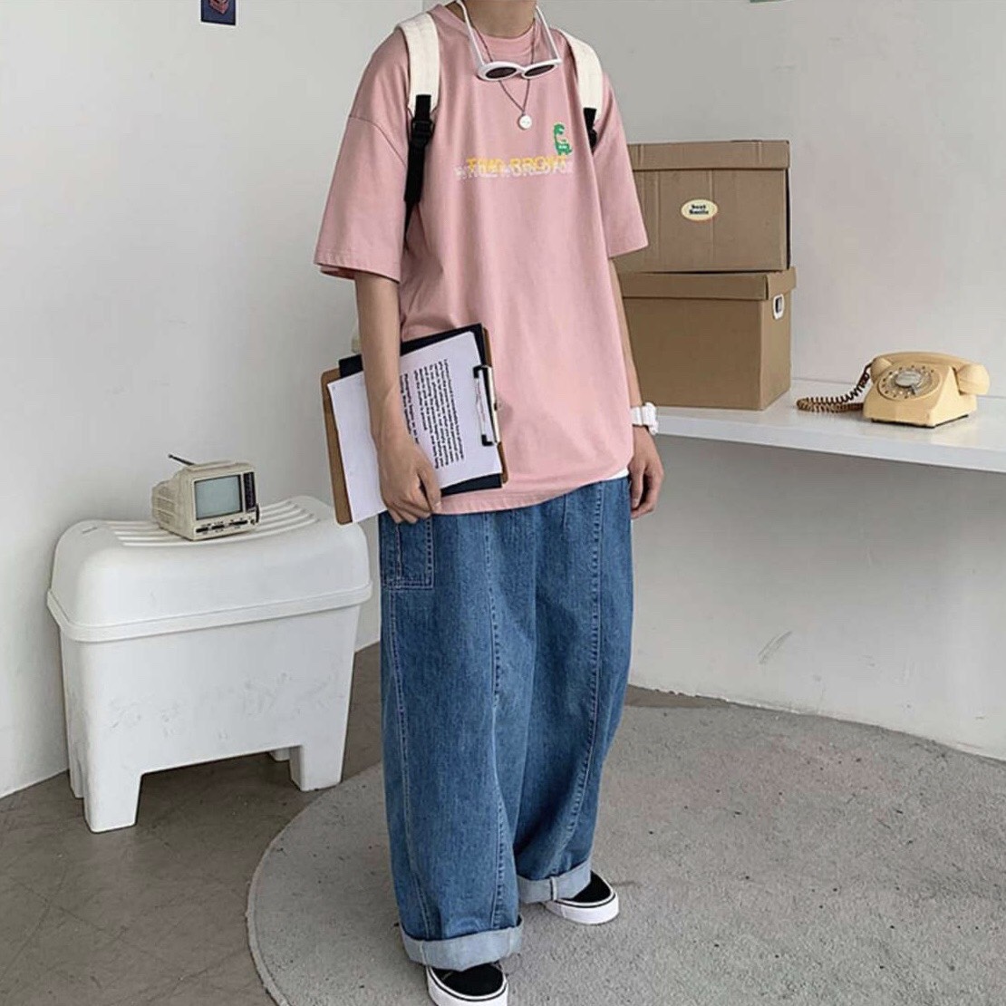 Áo Thun Nữ Tay Lỡ - Áo Phông Nam Nữ Form Rộng Freesize Vải Chất Cotton Mịn Mát Kita Unisex - TOMOROW