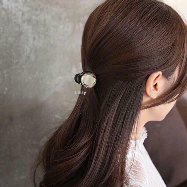 Kẹp tóc đá cho bạn gái