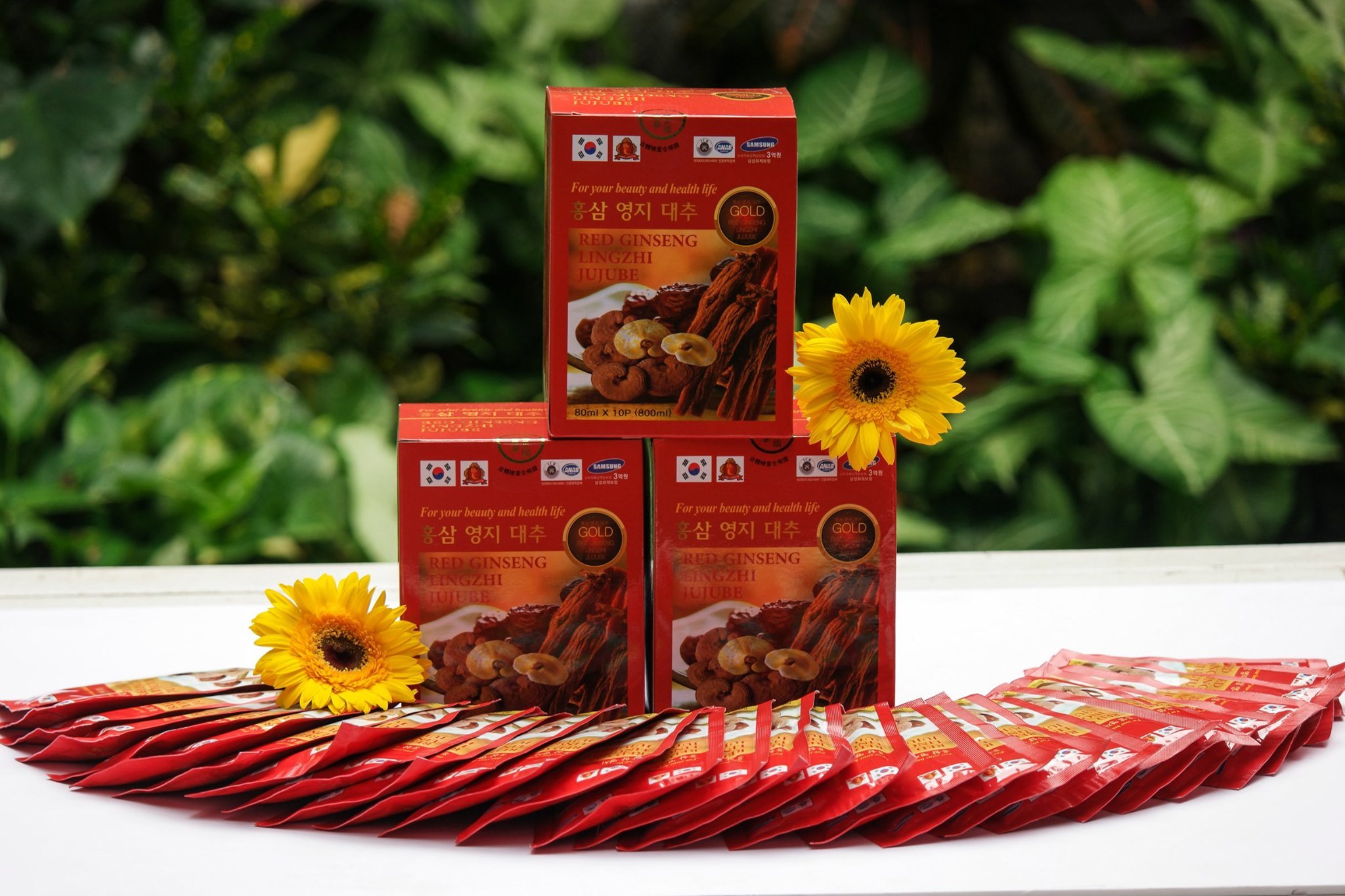 Combo 2 hộp Nước Hồng Sâm Linh Chi Táo Tàu Red Ginseng Lingzhi Jujube Gold Hàn Quốc date 07/2025, tặng kèm 1 hộp kẹo sâm mềm Hàn Quốc 200g