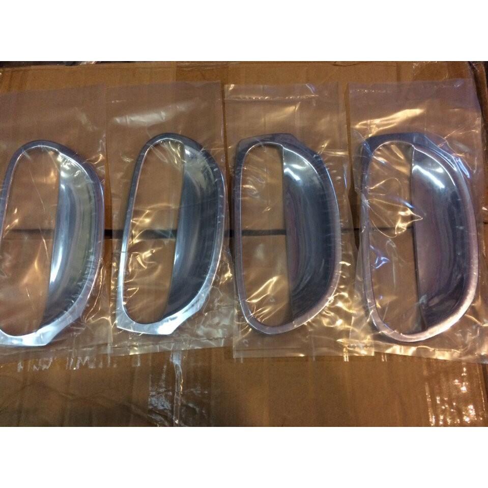 Ốp trang trí tay hõm cửa xe Mirage mạ crom