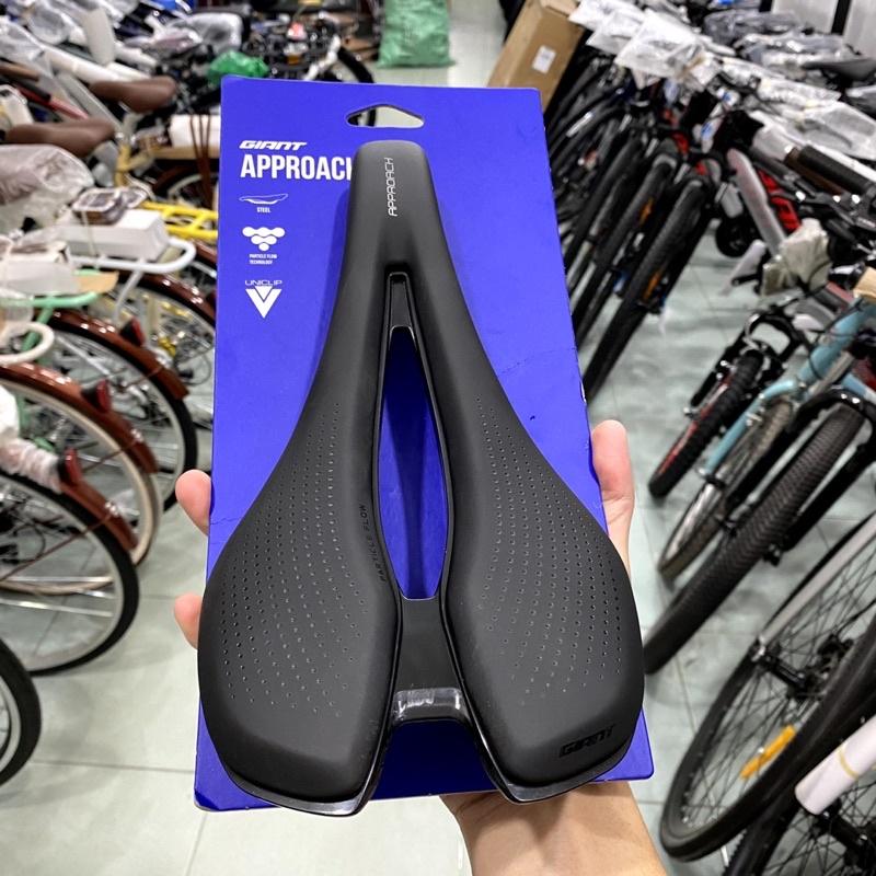 Yên xe đạp Giant Approach