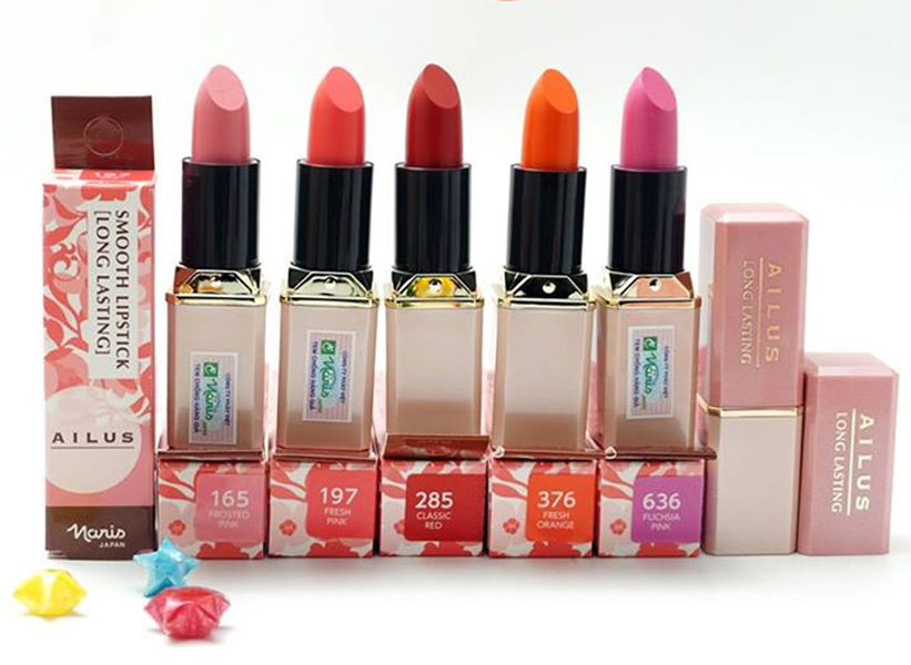 Son thỏi mềm môi Naris Ailus Smooth Lipstick Moisture Rich Nhật Bản 3.7g + Móc khóa