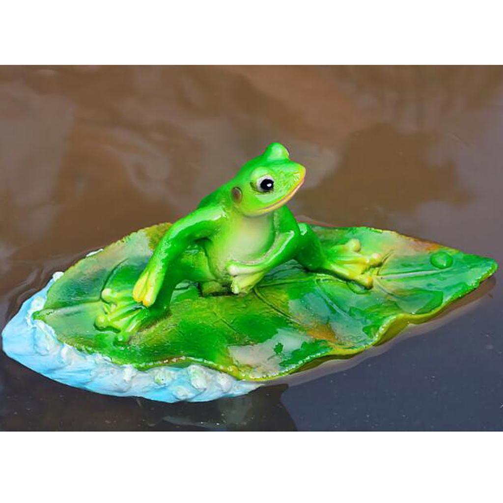 Summer Water Surffing Lotus Leaf Frog Statue Ornament Bathtub Animal