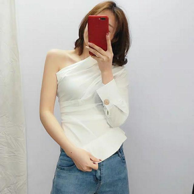 (SẴN) Áo sơ mi lệch vai tay dài