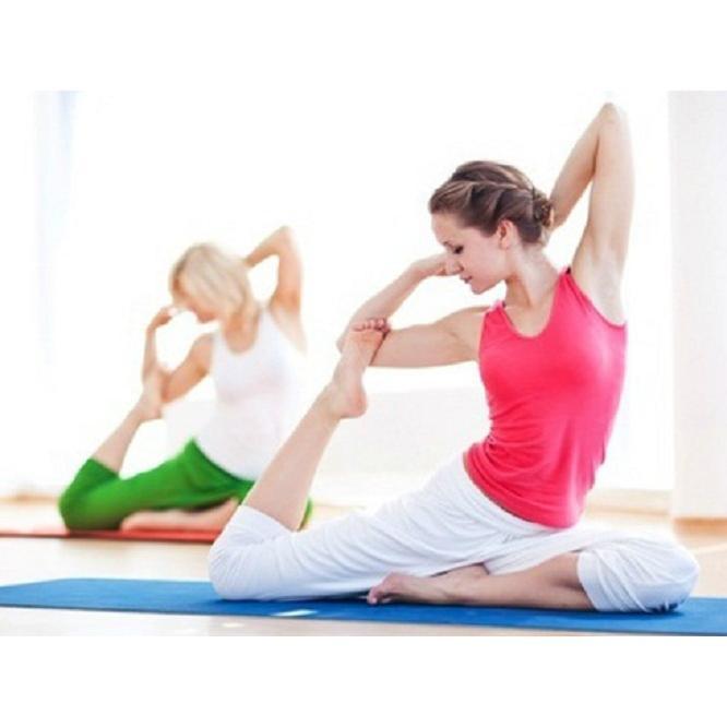 Thảm Mút Cao Su Tập Yoga - Giao Màu Ngẫu Nhiên - Vận Chuyển Miễn Phí Toàn Quốc