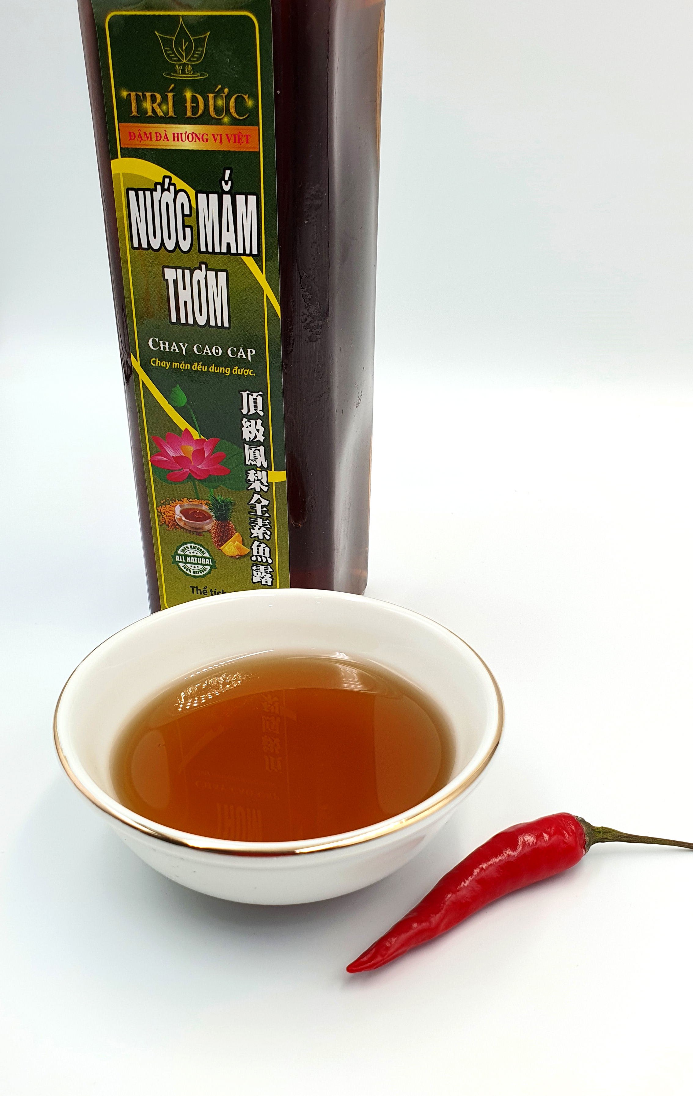 Nước mắm thơm Trí Đức
