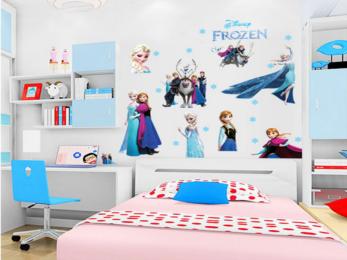 Decal dán tường công chúa elsa , nữ hoàng băng giá