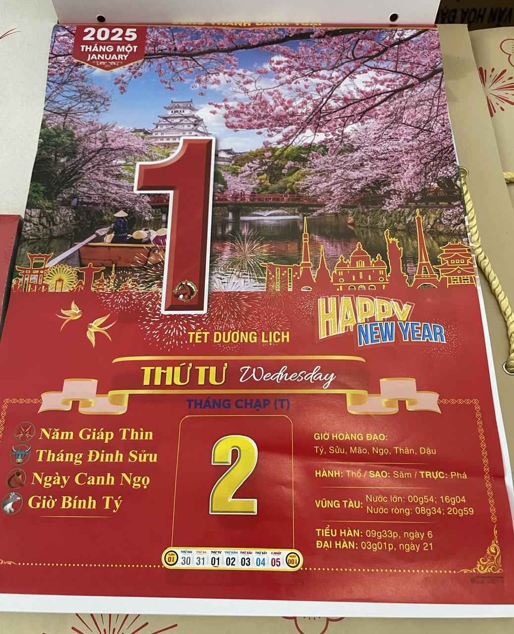 Lịch Bloc 2025 Ất Tỵ - Siêu Cực Đại 29x41cm (Trọn bộ)