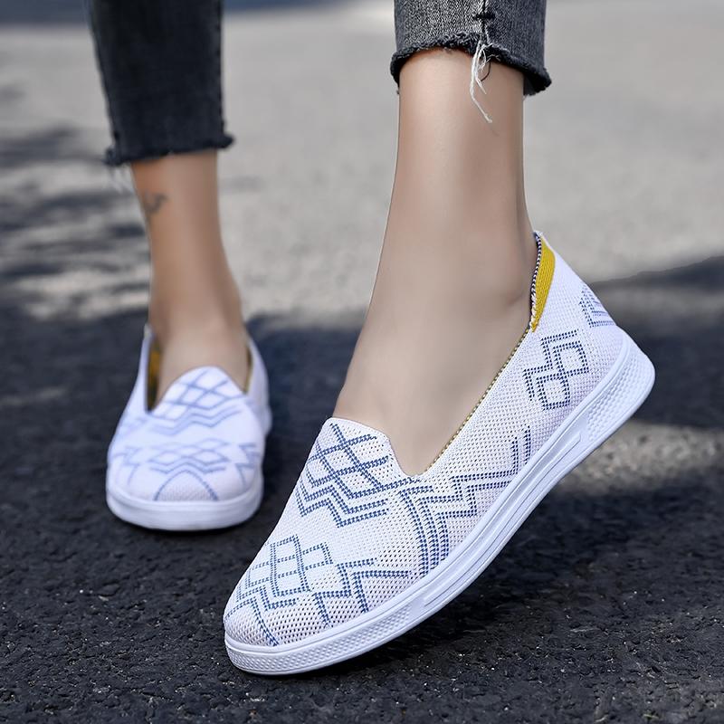 2020 Fashion women outdoor soft running sneakers casual sport shoes