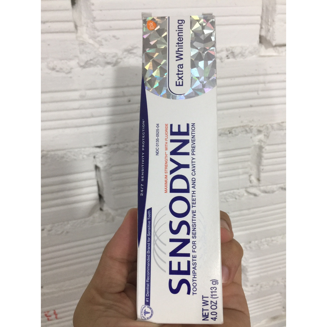 Kem đánh răng Sensodyne Extra Whitening Toothpaste 113g hàng nhập mỹ