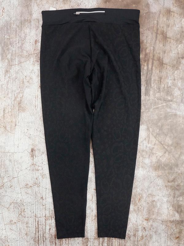 Quần Legging Oysho - SIZE L